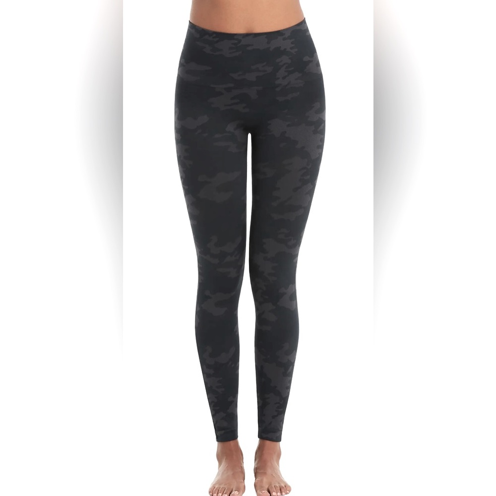 Spanx Seamless Look at Me Now Camo Leggings